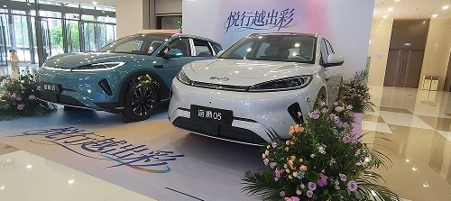 闪充加持 悦行出彩 比亚迪海狮05成都上市